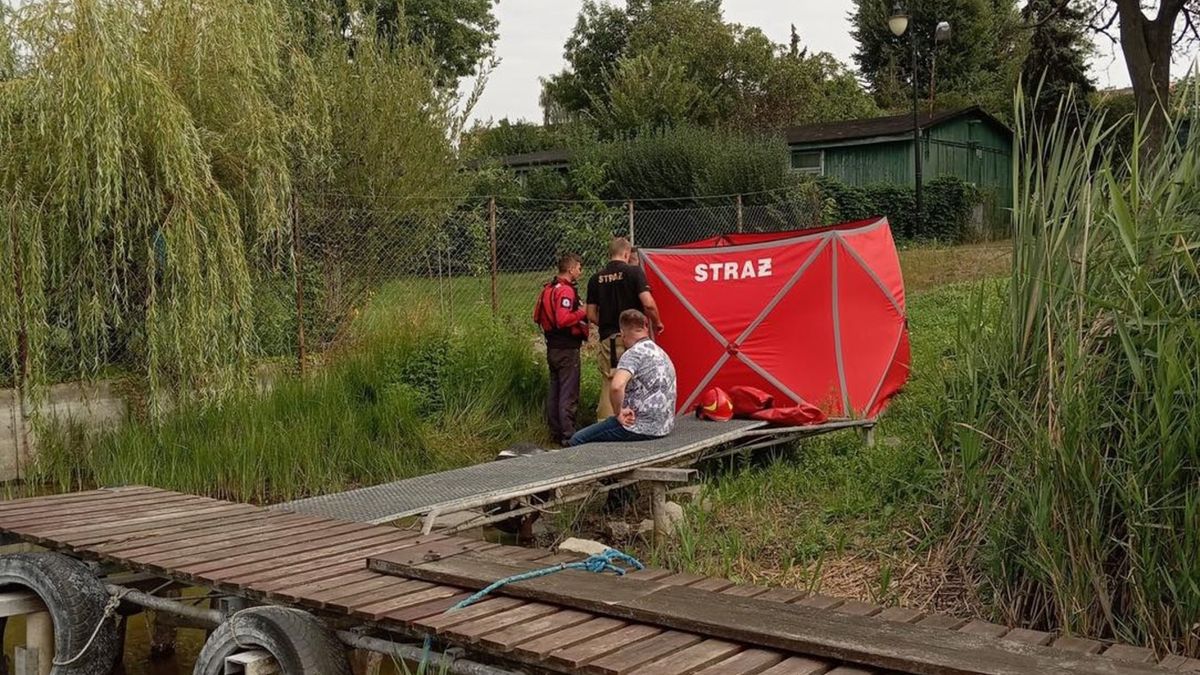 Zwłoki 24-latki w jeziorze