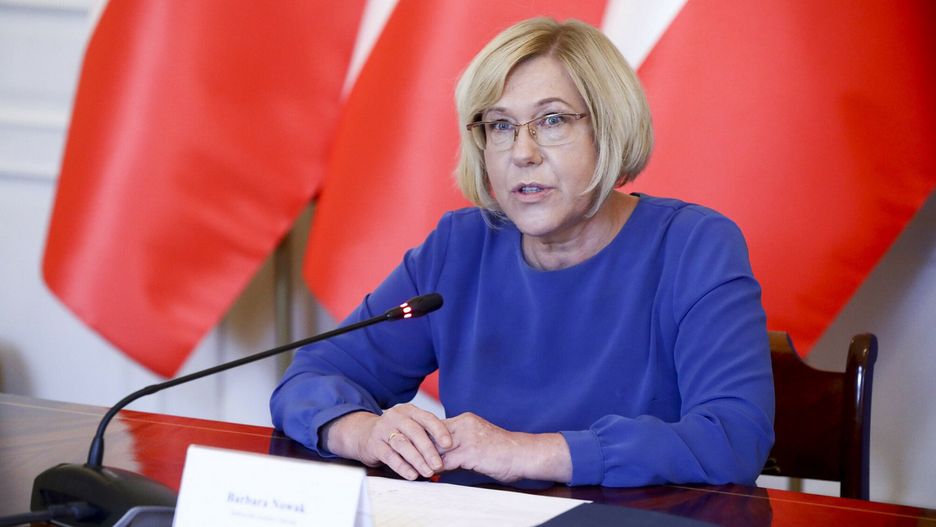 Kurator Nowak o protestach Strajku Kobiet: dzieci były częstowane alkoholem i narkotykami
