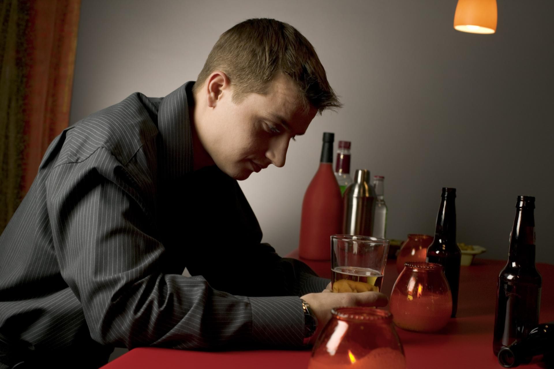 Alkoholicy wysokofunkcjonujący latami maskują się przed otoczeniem