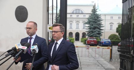 Michał Szczerba: Mimo że byliśmy umówieni, resort nie przekazał dokumentów ws. zakupu respiratorów