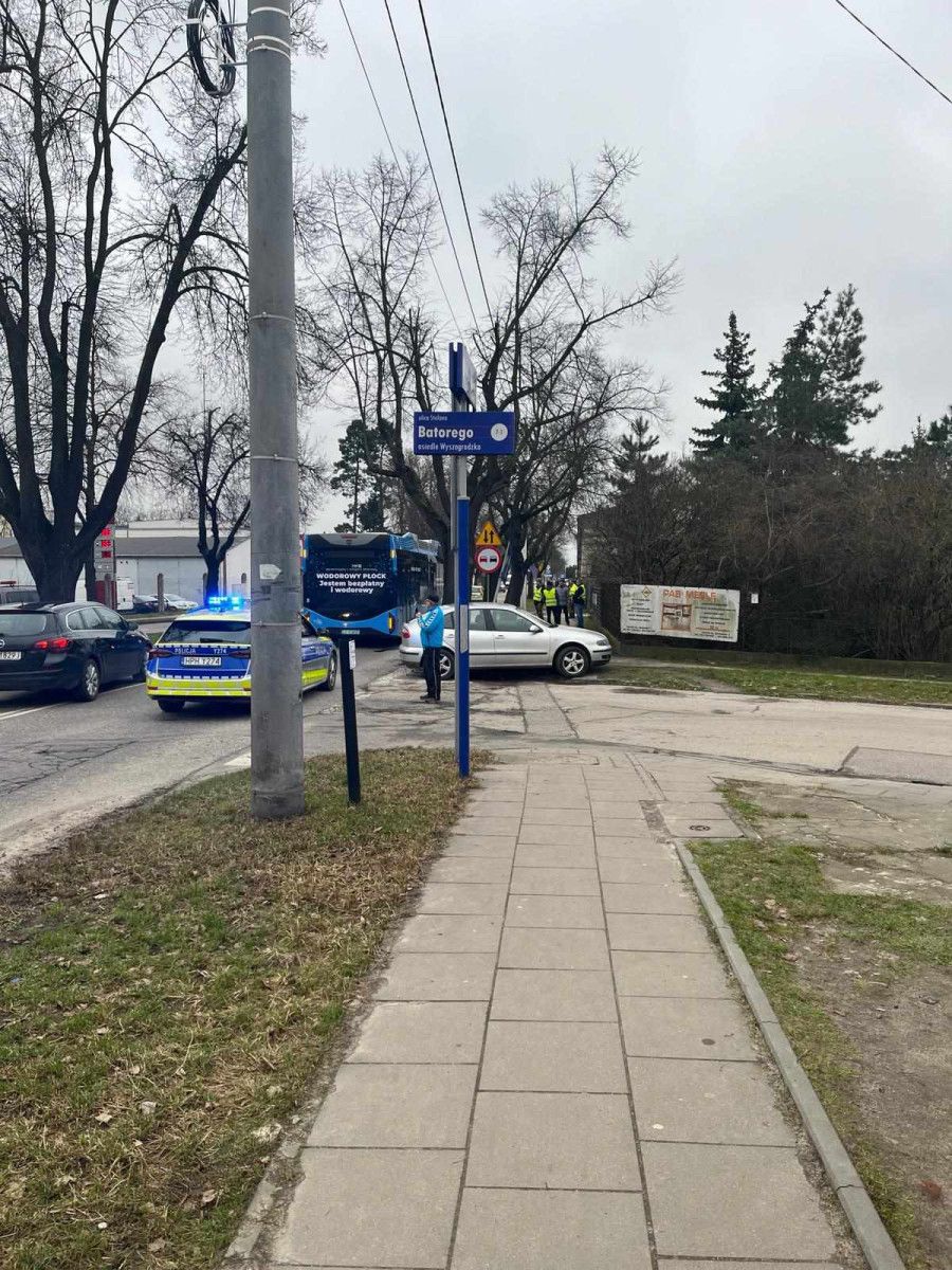 Poważny wypadek na ul. Wyszogrodzkiej z ul. Batorego