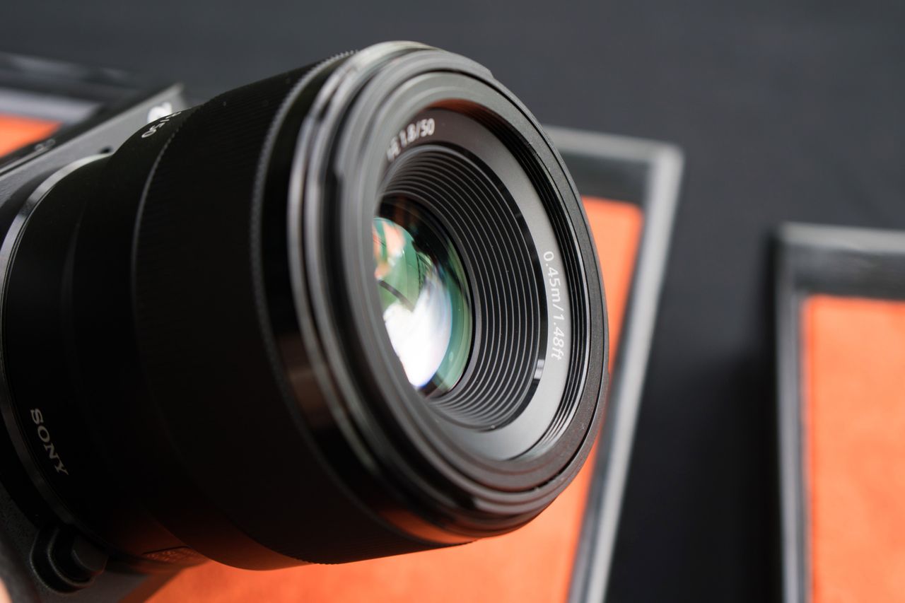 Sony FE 50 mm f/1.8