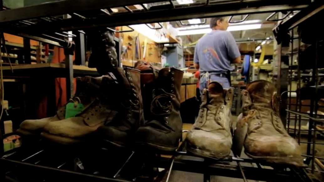 Naprawianie butów to powód do dumy? [wideo] 1