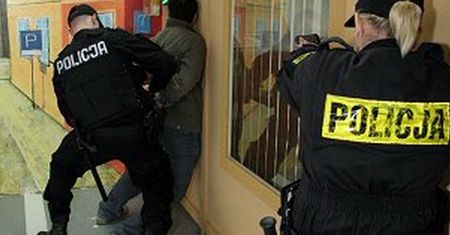 Policja: dla absolwentów krótsze szkolenie podstawowe