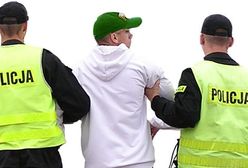 Koniec z młodymi emerytami w mundurach