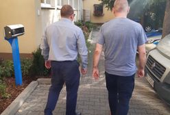 Mazowieckie. Dostrzegli 40-latkę na barierce. Akcja była błyskawiczna