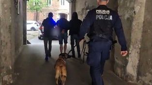 Warszawa: Magazyn narkotyków na strychu. Policja przejęła kilogramy zakazanych substancji