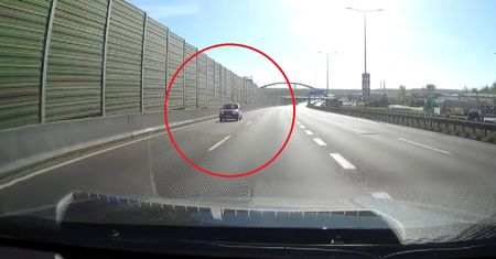 Kierowca wjechał pod prąd na A4. Mówią o "cudzie". Jest nagranie
