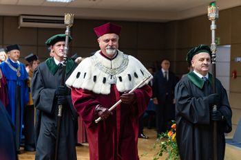 Kraków: Prawie 6,5 tys. studentów rozpoczęło nowy rok na Uniwersytecie Rolniczym