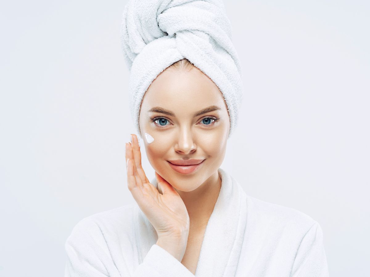 Jak zadbać o cerę po lecie?