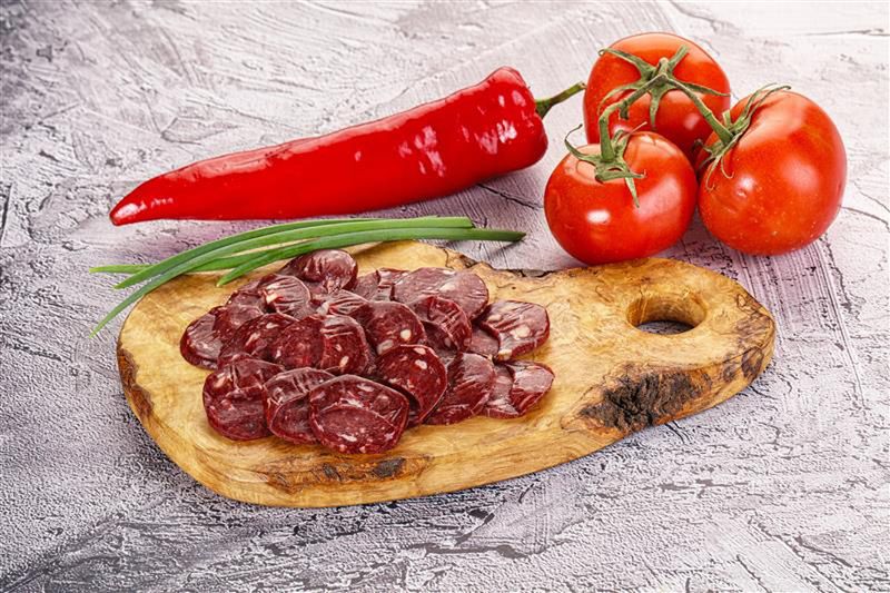 Kiełbasa z niedźwiedzia