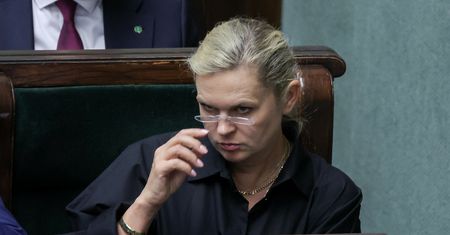 Rewolucja w liście lektur? Nowacka stanowczo zaprzecza