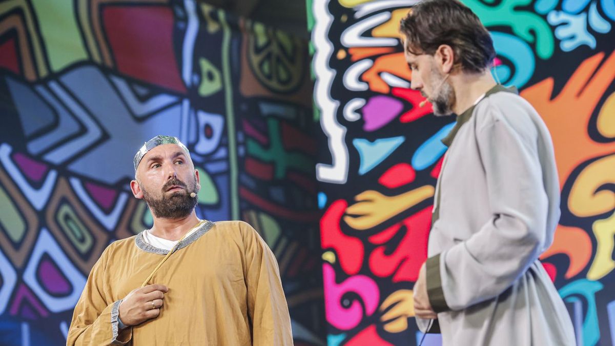 Kabaret Neo-Nówka, Roman Żurek