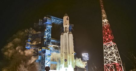 Rosja dalej działa w kosmosie. Wystrzelono nowy wojskowy statek