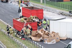 Karambol na S8. Wino polało się na jezdnię