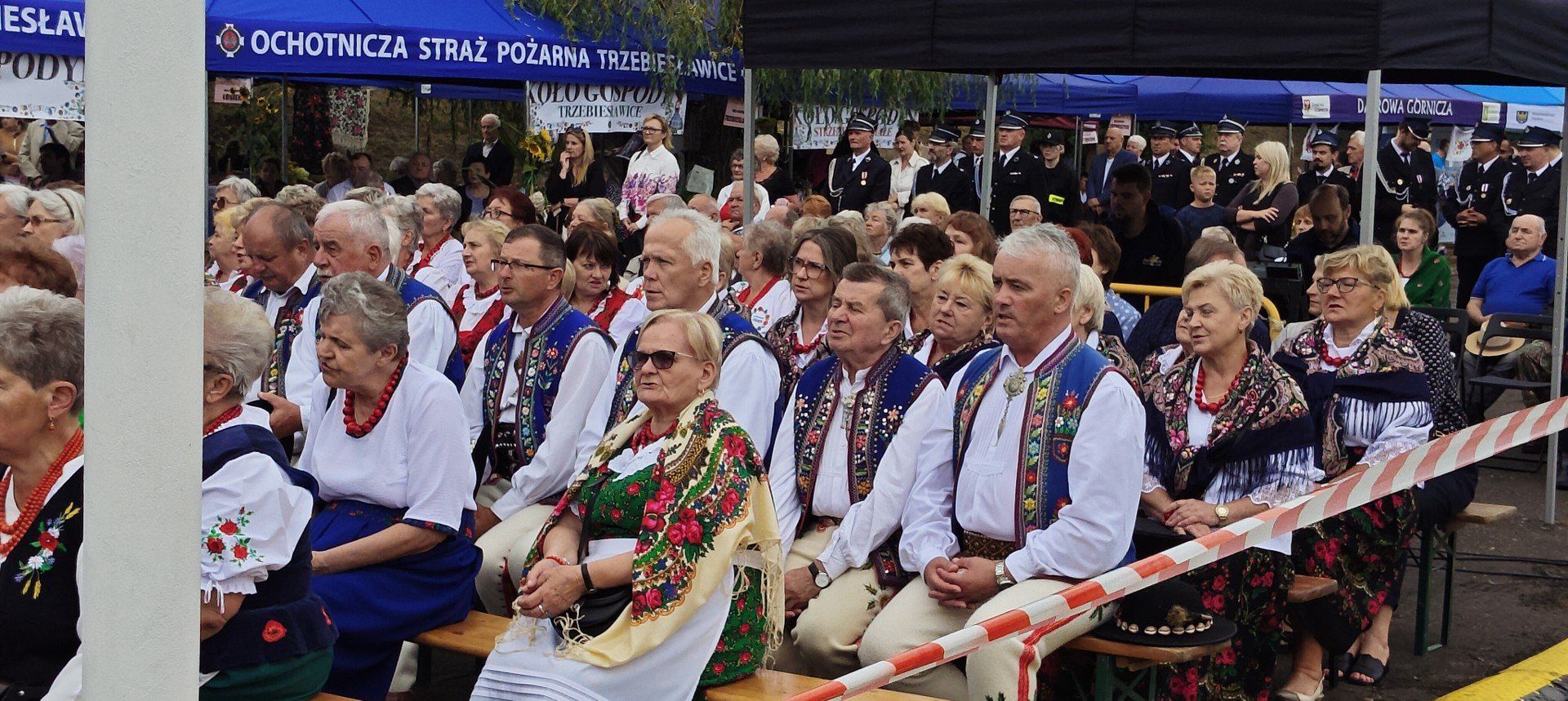 Kliknij strzałkę, aby przejść do następnych zdjęć!