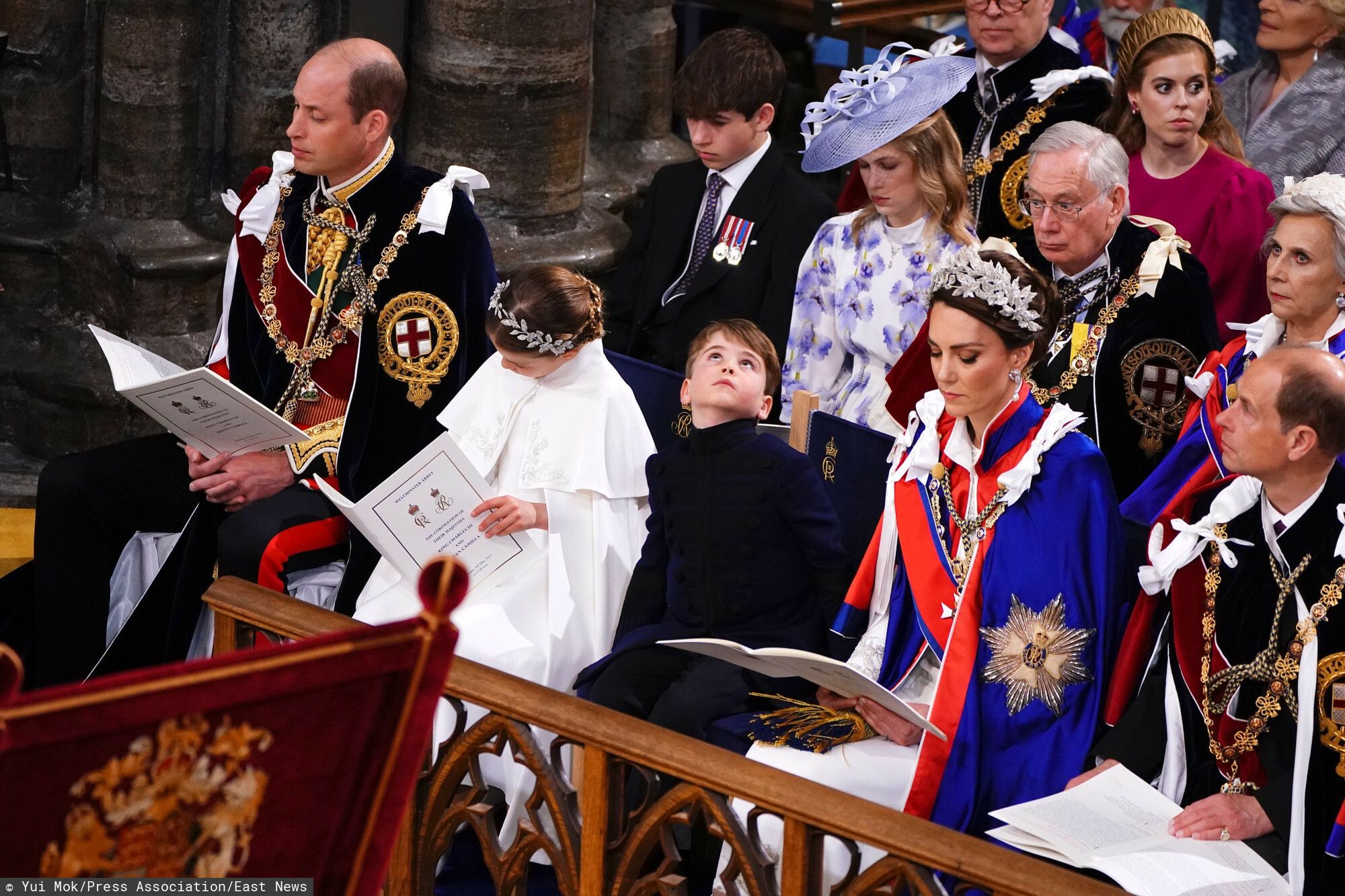 Książę Louis dokazuje na koronacji Karola III