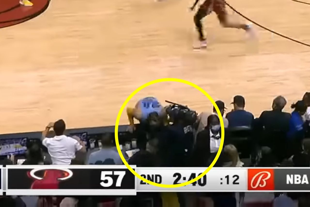Gwiazdor NBA wpadł na kamerzystę i się nie zainteresował. Teraz słono zapłaci