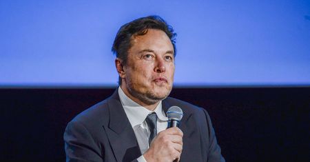 Musk wywołał burzę. Tak tłumaczy się z wypowiedzi ws. Ukrainy