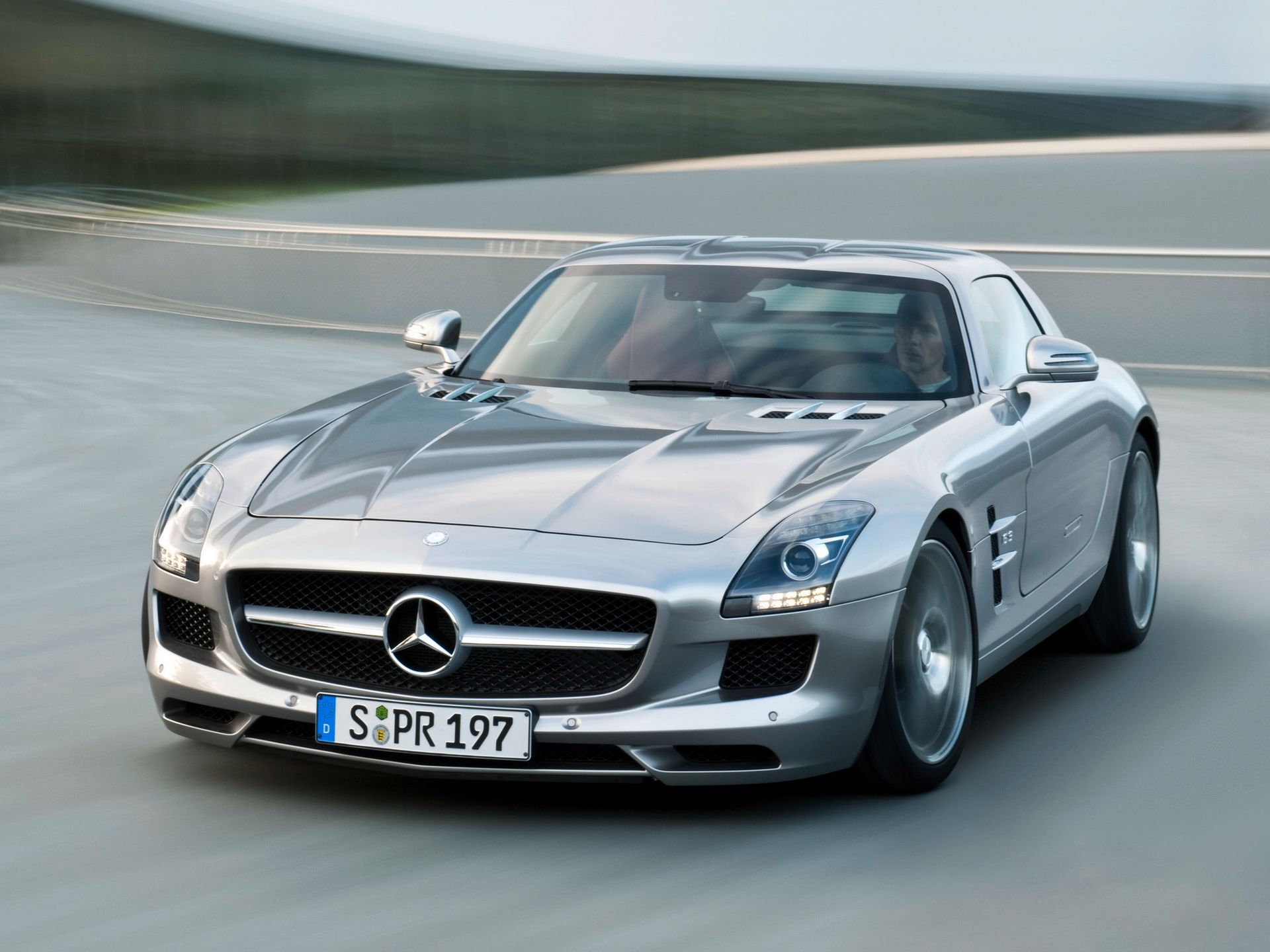 Żegnamy króla: odchodzi Mercedes-Benz SLS AMG 10
