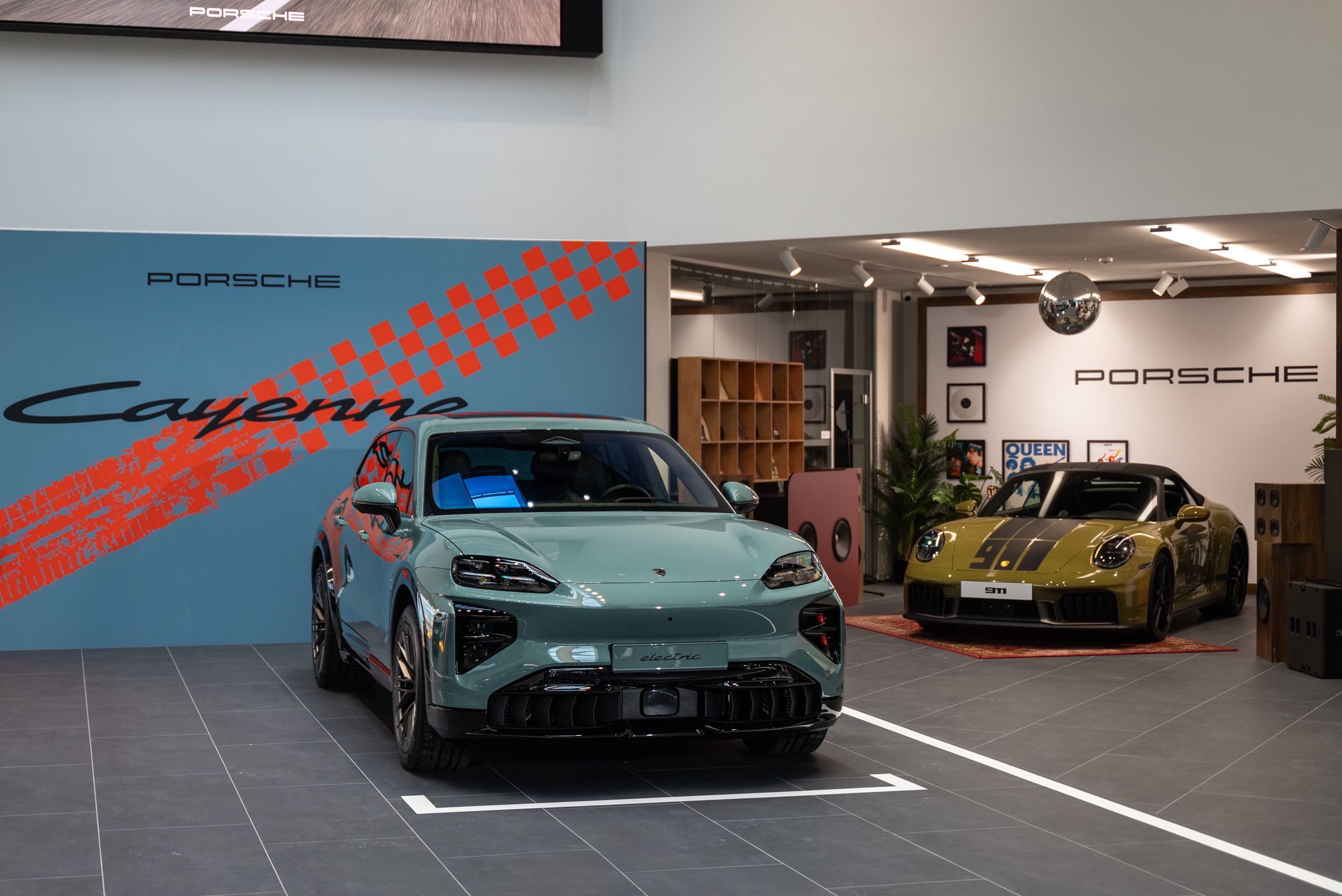 Porsche Cayenne Electric