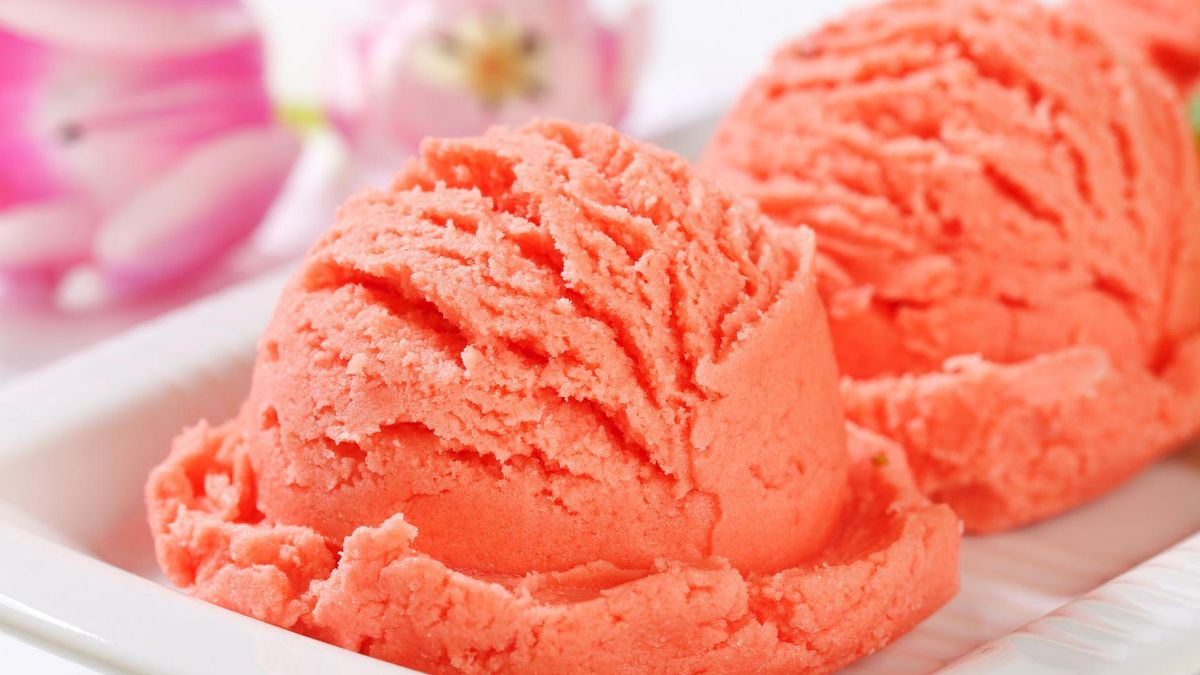 Czy sorbety są lepsze od innych lodów? [123rf.com]