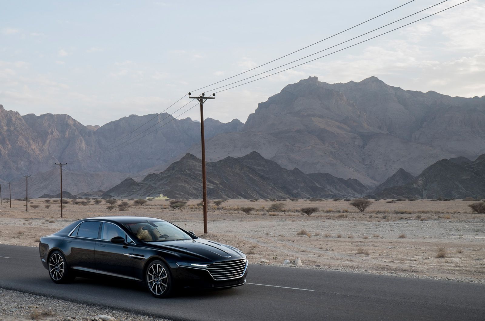 Aston Martin Lagonda: zobacz go na nowych zdjęciach! 35
