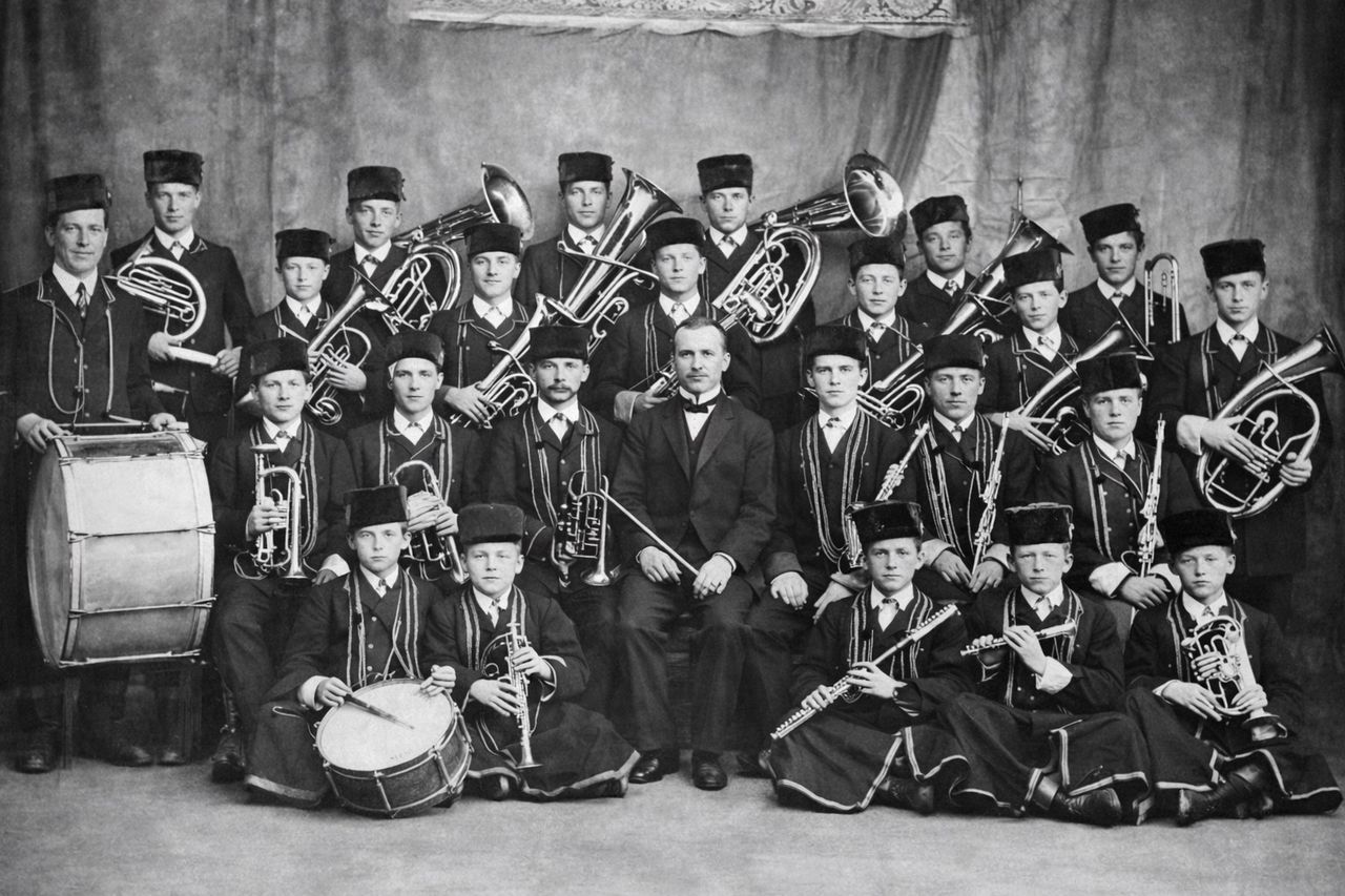 Jak chłopi z Czerniejowa stworzyli własną orkiestrę. Niezwykła historia z 1906 roku