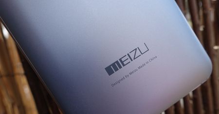 Meizu X2 również z dwoma wyświetlaczami