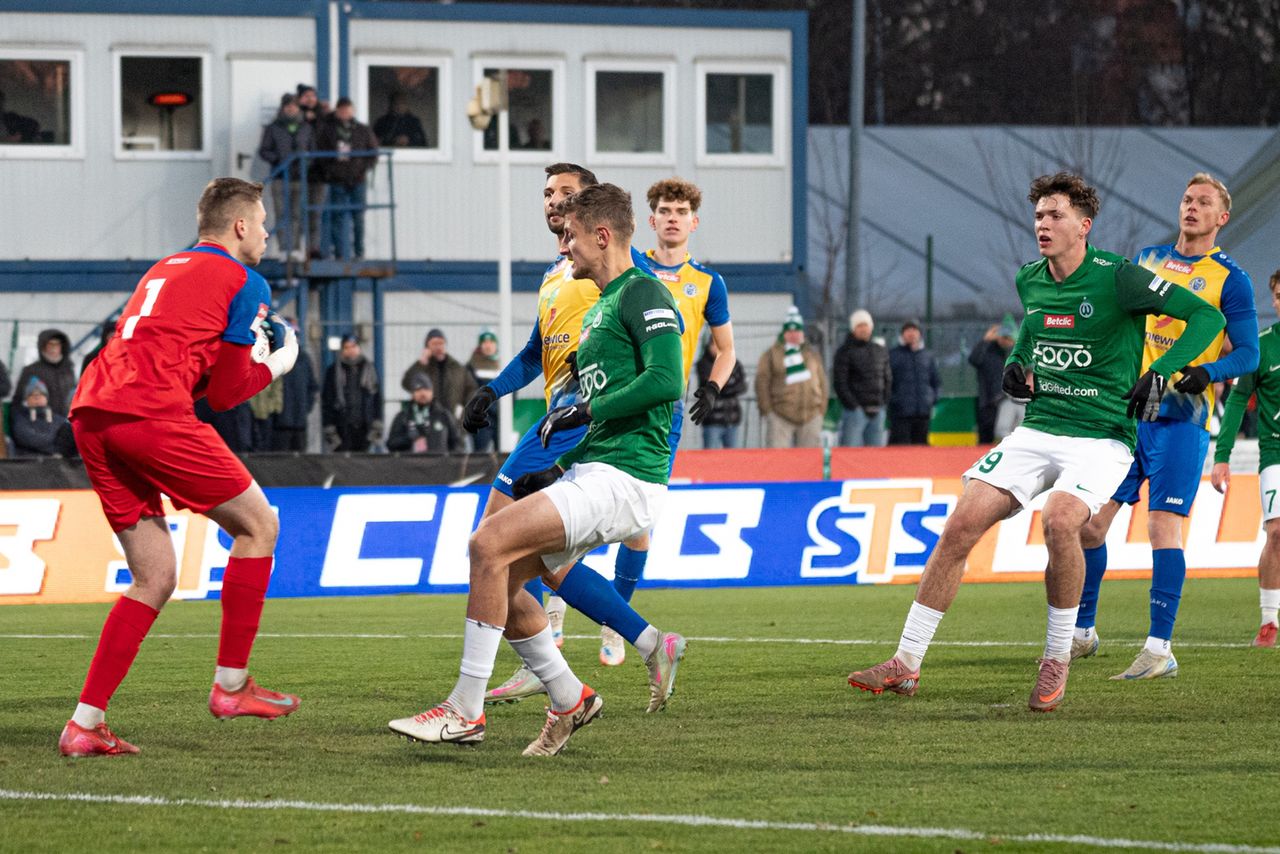 Warta Poznań zatrzymana przez lidera. Unia Skierniewice z kompletem punktów w hicie Betclic 2. ligi