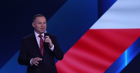 Zasiłek dla bezrobotnych pójdzie w górę? Prezydent Andrzej Duda złożył projekt ustawy