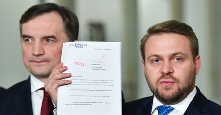 Ozdoba krytykował premiera. Rzecznik PiS reaguje