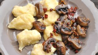 Tradycyjne kluski z Lubelszczyzny. Smakują jak kopytka, a o wiele łatwiejsze