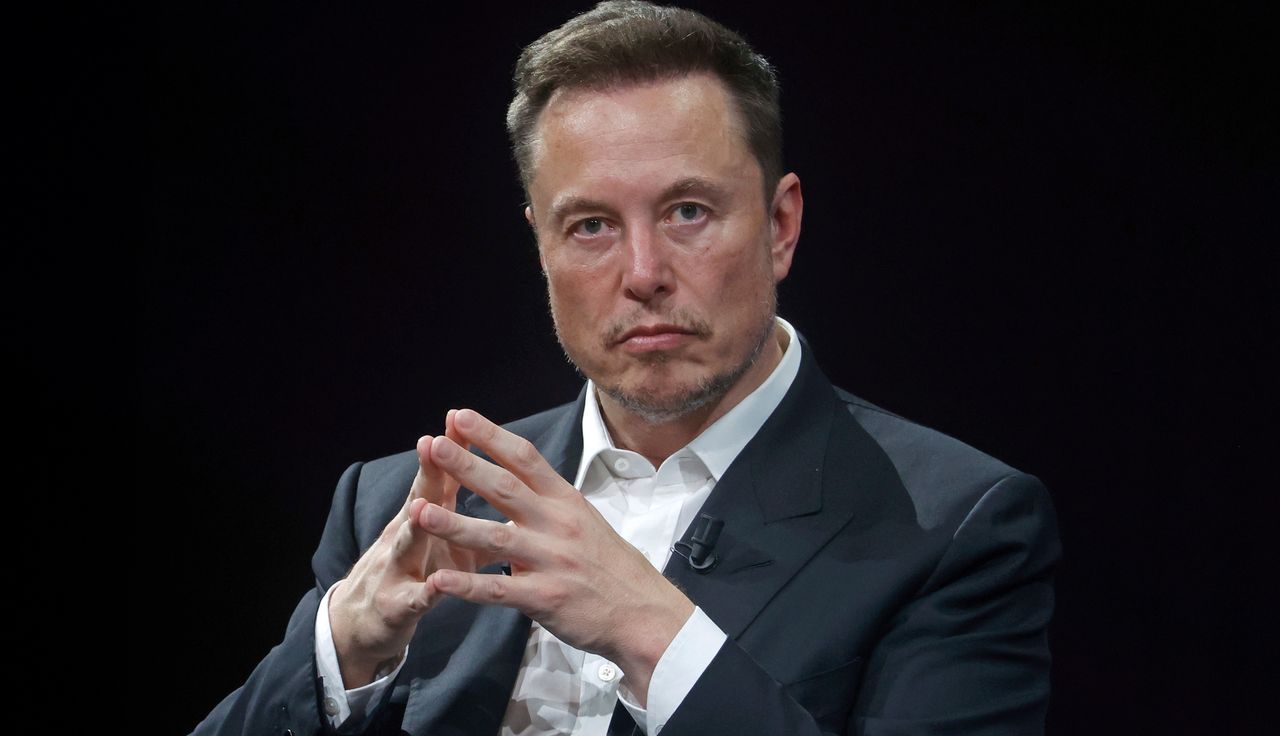 Elon Musk eyes early deorbiting of ISS for Mars mission