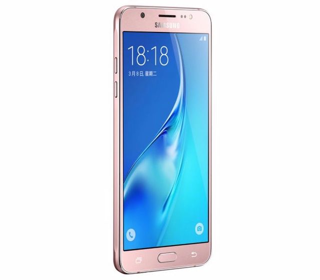 Samsung Galaxy J7 (2016) i J5 (2016) oficjalnie 13