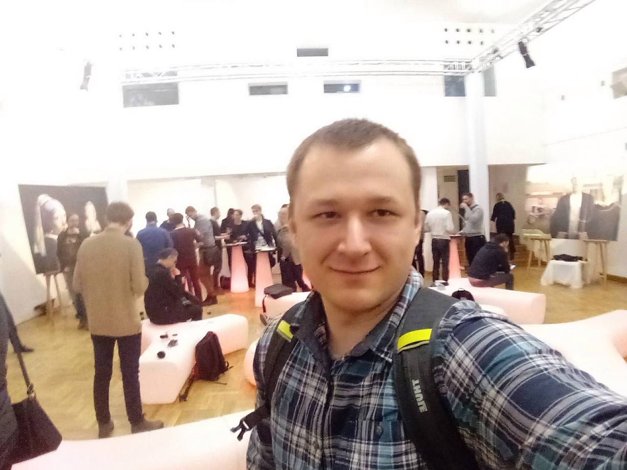 LG K10 (2017) - ten telefon będzie hitem u operatorów 2