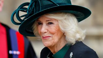 "Była bardzo pewna siebie". Tak dawniej wyglądała królowa Camilla. Wielu do dziś wspomina jej zdjęcie z księżną Dianą (FOTO)