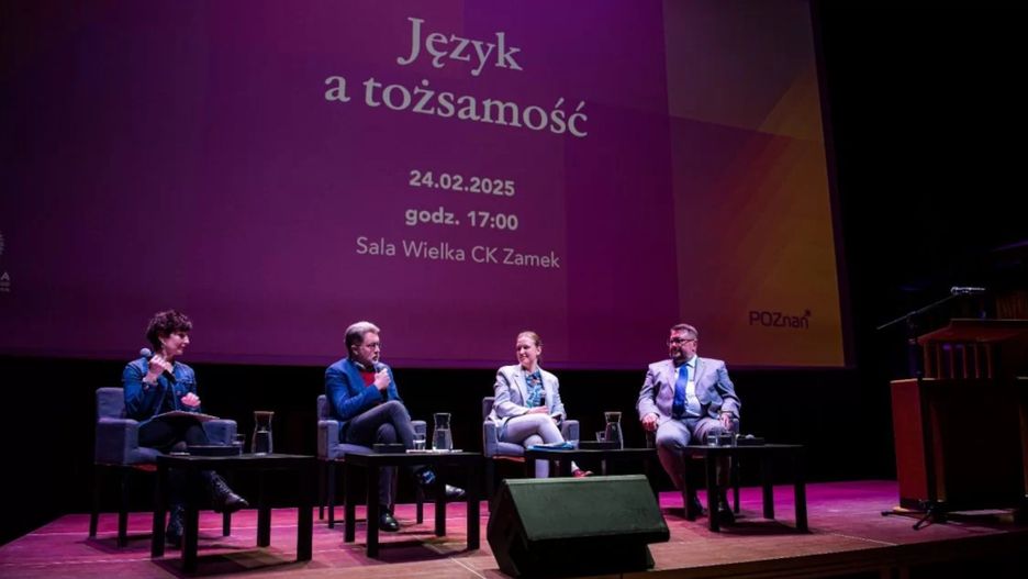 Debata o Języku i Tożsamości.