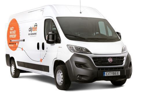 CityBee wypożycza w Warszawie auta dostawcze. 0,99 zł za minutę korzystania, pierwsze 50 km za darmo