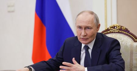 Trump cłami omija Rosję. Biały Dom wyjaśnia
