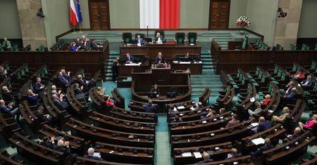 Miliony dla posłów. "Sejmowe Bizancjum"