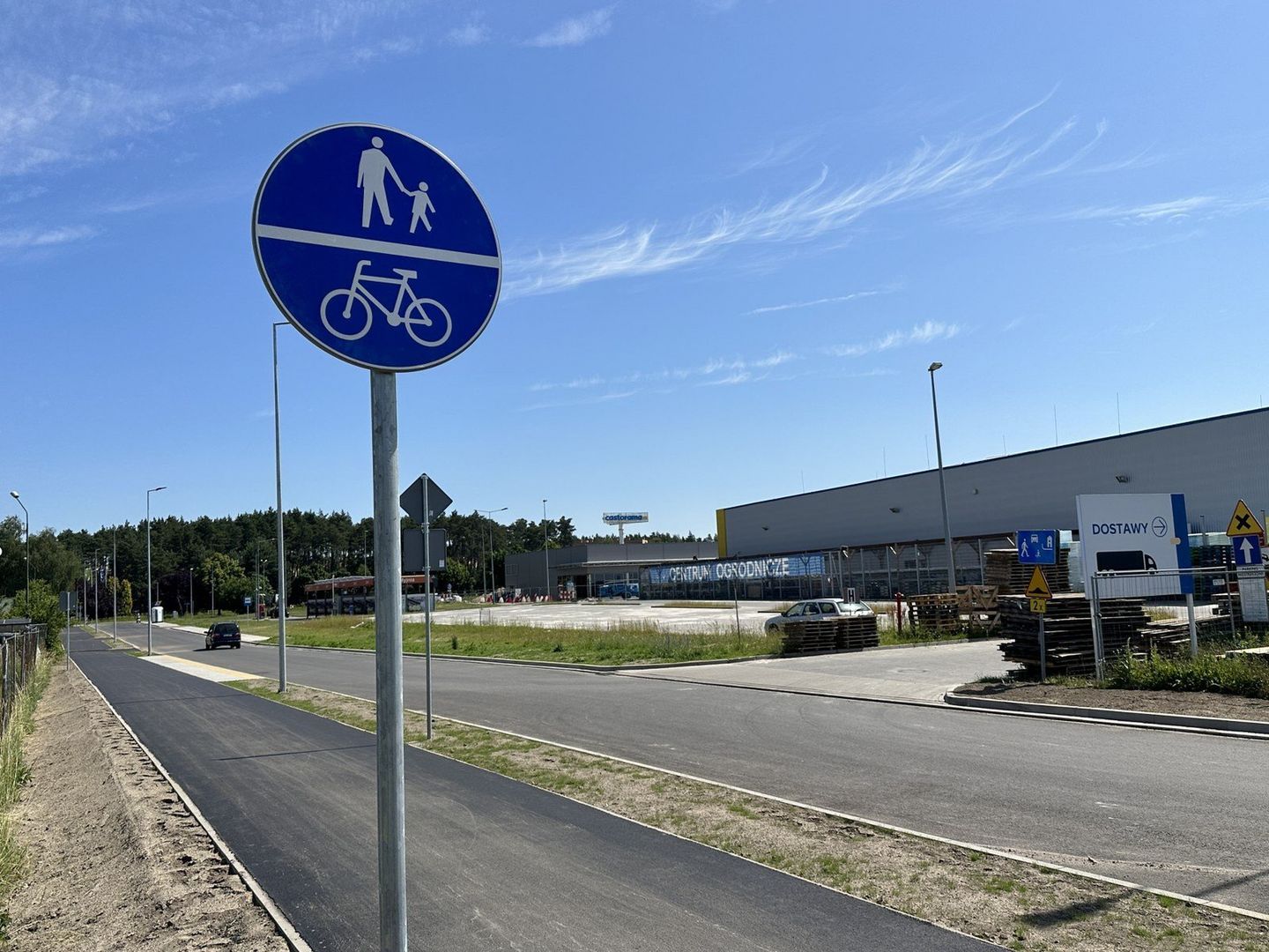 Energetyków i Projektantów przy Galerii Leszno