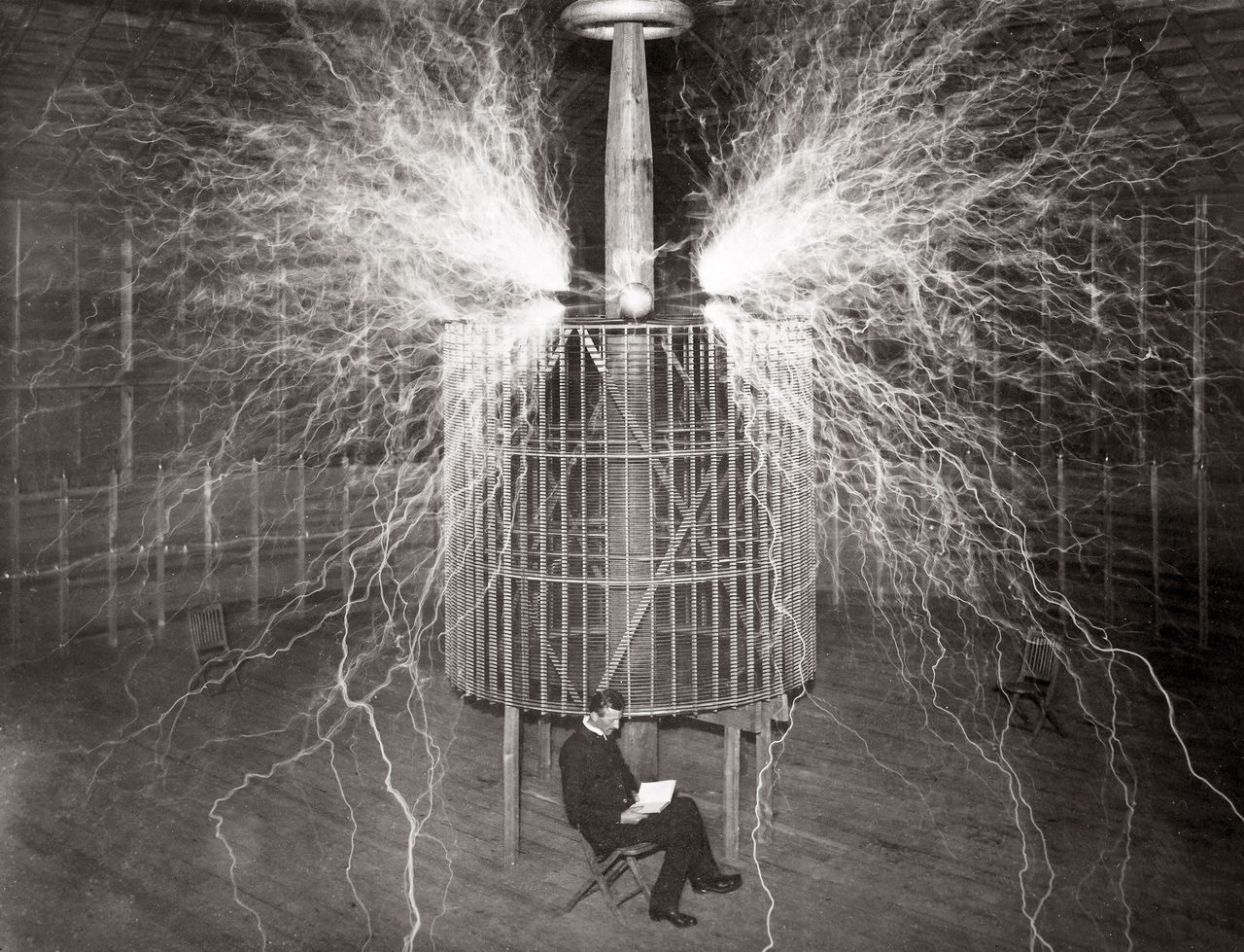 Maszyna cząsteczkowa. Tesla chciał stworzyć najpotężniejszą broń