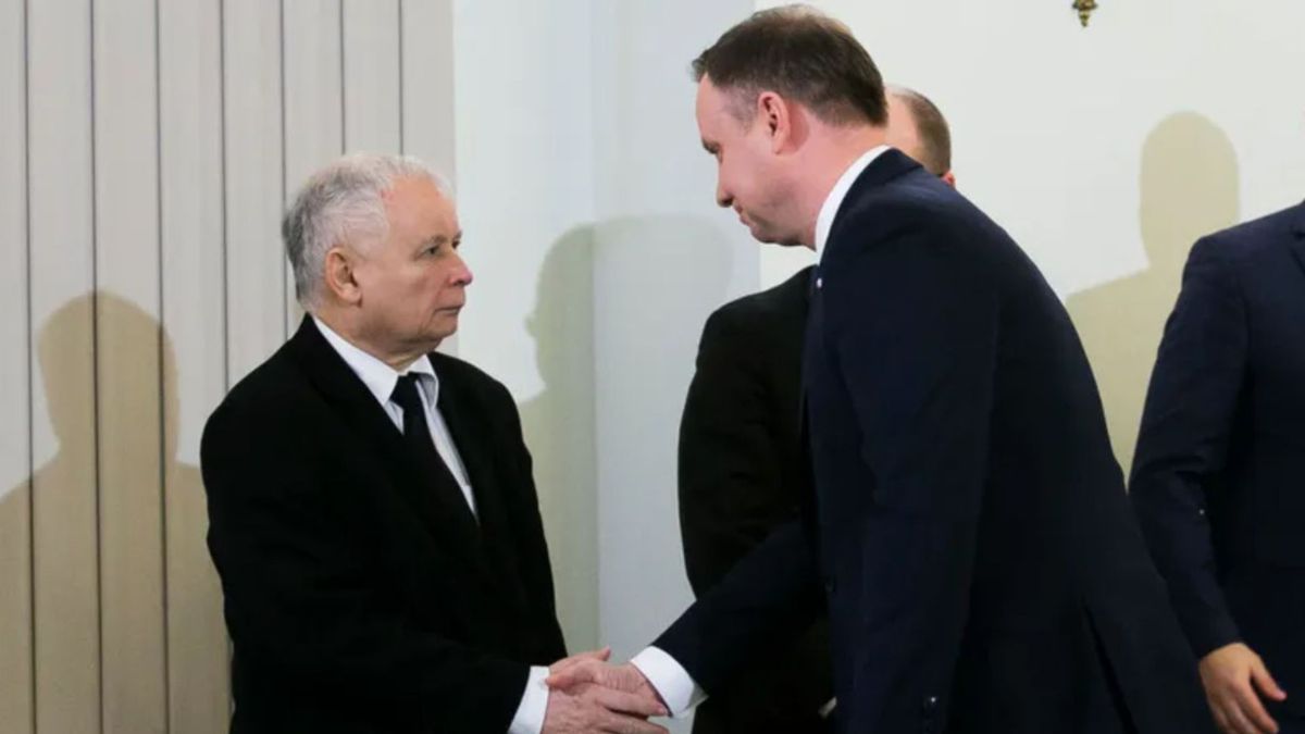 Napięcia między Pałacem Prezydenckim a PiS: Kaczyński krytykuje 