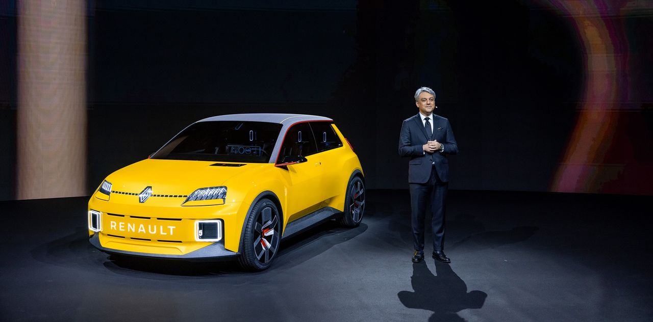 Szef Renault zapowiada podwojenie cen miejskich aut do 2025 roku. Efekt norm UE