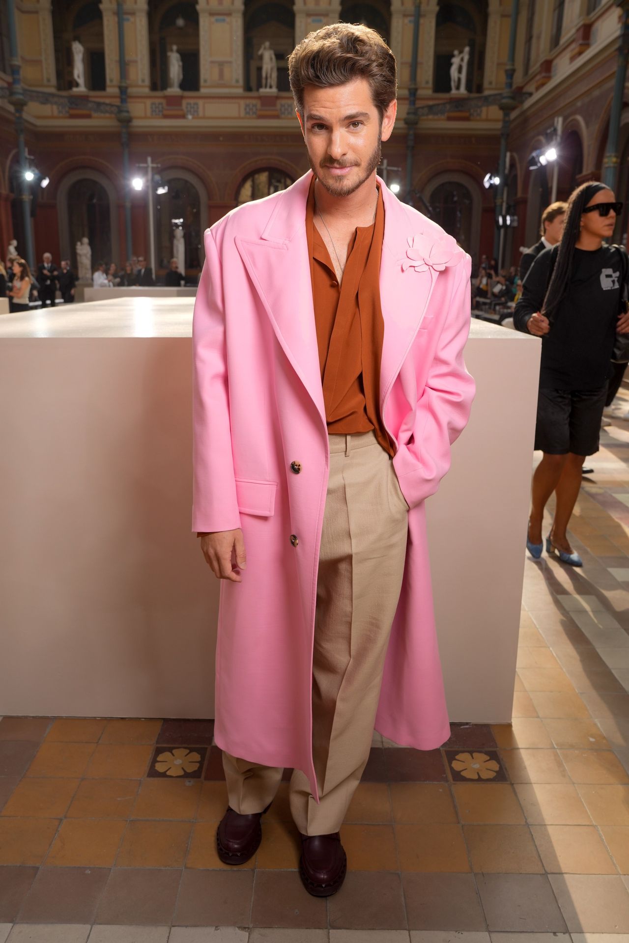 Andrew Garfield na Fashion Week w Paryżu 2023