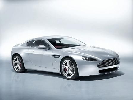 Aston Martin wspiera słabsze V8 Vantage