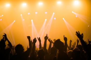 Głogów: Festiwal Pożegnania Lata 2025. Trzydniowa impreza pod koniec sierpnia. Wystąpią m.in. Żabson i Paktofonika. Program
