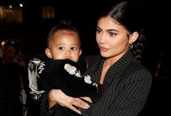 Kylie Jenner urodziła syna. Chłopiec wygląda niemal identycznie jak jego siostra