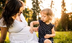 Zaskakujące badanie. Młode matki starzeją się szybciej